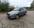 Серый Шкода Фабия, объемом двигателя 1.6 л и пробегом 200 тыс. км за 6100 $, фото 1 на Automoto.ua
