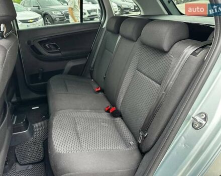 Шкода Фабия 2012 в Львове на Automoto.ua Серый Шкода Фабия, объемом двигателя 1.6 л и пробегом 267 тыс. км за 7190 $, фото 23 на Automoto.ua