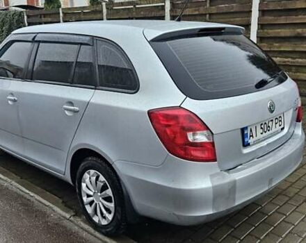 Серый Шкода Фабия, объемом двигателя 1.2 л и пробегом 195 тыс. км за 4900 $, фото 5 на Automoto.ua