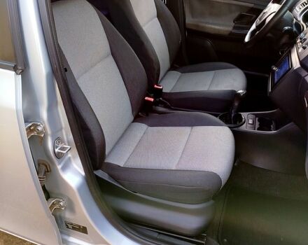 Сірий Шкода Фабія, об'ємом двигуна 1.2 л та пробігом 160 тис. км за 4800 $, фото 6 на Automoto.ua