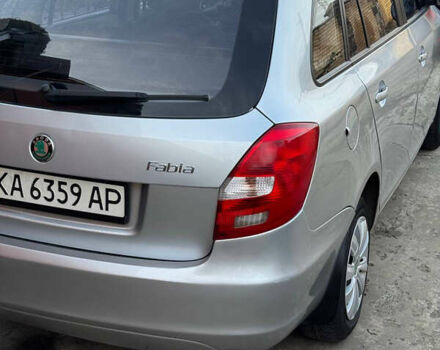 Серый Шкода Фабия, объемом двигателя 1.39 л и пробегом 211 тыс. км за 4250 $, фото 8 на Automoto.ua