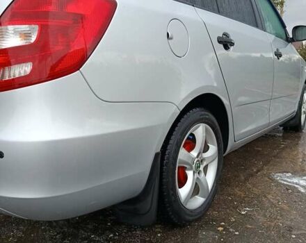 Серый Шкода Фабия, объемом двигателя 1.6 л и пробегом 254 тыс. км за 6200 $, фото 7 на Automoto.ua