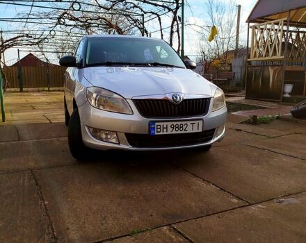 Сірий Шкода Фабія, об'ємом двигуна 1.2 л та пробігом 160 тис. км за 4800 $, фото 1 на Automoto.ua