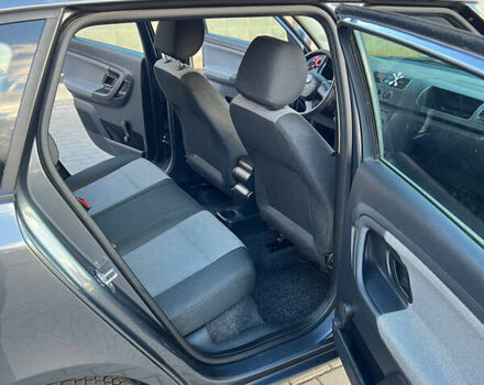 Серый Шкода Фабия, объемом двигателя 1.2 л и пробегом 295 тыс. км за 4950 $, фото 18 на Automoto.ua