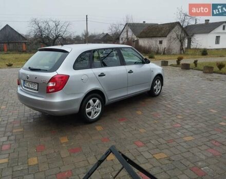 Серый Шкода Фабия, объемом двигателя 1.6 л и пробегом 270 тыс. км за 4950 $, фото 3 на Automoto.ua