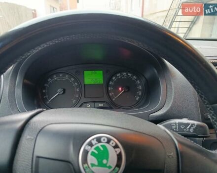 Серый Шкода Фабия, объемом двигателя 1.6 л и пробегом 254 тыс. км за 6200 $, фото 23 на Automoto.ua