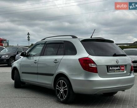 Шкода Фабия 2012 в Львове на Automoto.ua Серый Шкода Фабия, объемом двигателя 1.6 л и пробегом 267 тыс. км за 7190 $, фото 7 на Automoto.ua