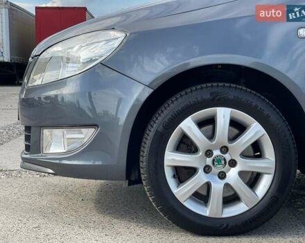 Сірий Шкода Фабія, об'ємом двигуна 1.2 л та пробігом 146 тис. км за 7999 $, фото 11 на Automoto.ua