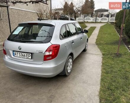 Серый Шкода Фабия, объемом двигателя 1.6 л и пробегом 251 тыс. км за 5800 $, фото 6 на Automoto.ua