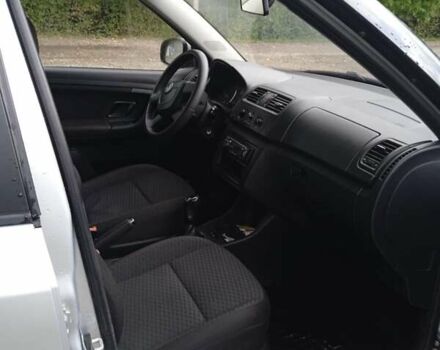 Сірий Шкода Фабія, об'ємом двигуна 1.2 л та пробігом 185 тис. км за 4650 $, фото 19 на Automoto.ua