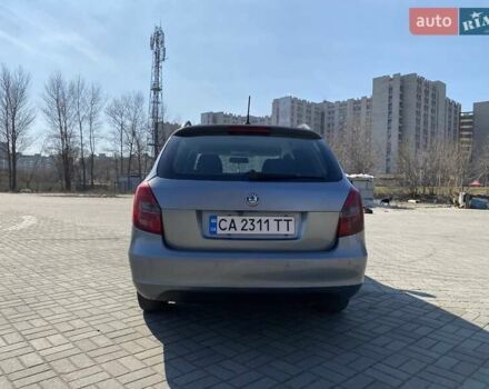 Серый Шкода Фабия, объемом двигателя 1.2 л и пробегом 269 тыс. км за 4900 $, фото 13 на Automoto.ua