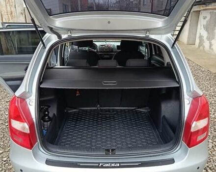 Серый Шкода Фабия, объемом двигателя 1.6 л и пробегом 254 тыс. км за 6200 $, фото 11 на Automoto.ua