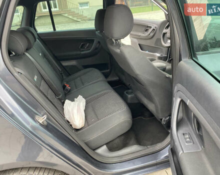 Серый Шкода Фабия, объемом двигателя 1.4 л и пробегом 219 тыс. км за 8000 $, фото 17 на Automoto.ua