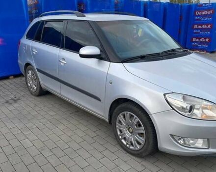 Шкода Фабия 2012 в Виннице на Automoto.ua Серый Шкода Фабия, объемом двигателя 1.6 л и пробегом 260 тыс. км за 6500 $, фото 4 на Automoto.ua