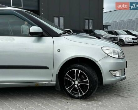 Шкода Фабия 2012 в Львове на Automoto.ua Серый Шкода Фабия, объемом двигателя 1.6 л и пробегом 267 тыс. км за 7190 $, фото 10 на Automoto.ua