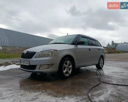 Серый Шкода Фабия, объемом двигателя 1.6 л и пробегом 254 тыс. км за 6200 $, фото 1 на Automoto.ua