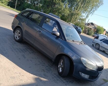 Шкода Фабия 2012 в Полтаве на Automoto.ua Серый Шкода Фабия, объемом двигателя 1.4 л и пробегом 167 тыс. км за 6100 $, фото 1 на Automoto.ua