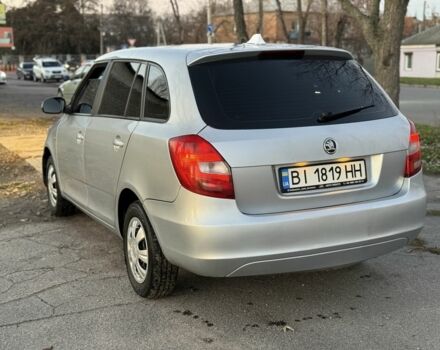 Серый Шкода Фабия, объемом двигателя 1.4 л и пробегом 240 тыс. км за 4750 $, фото 5 на Automoto.ua