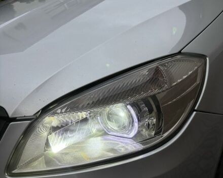 Серый Шкода Фабия, объемом двигателя 1.6 л и пробегом 274 тыс. км за 6500 $, фото 3 на Automoto.ua