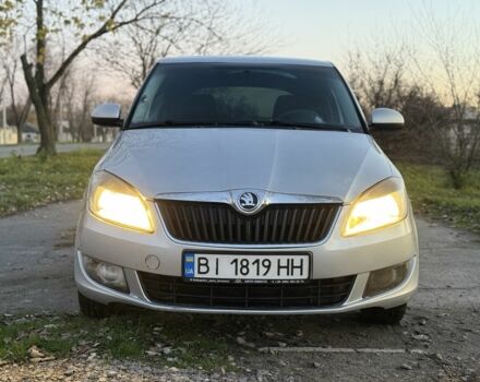 Серый Шкода Фабия, объемом двигателя 1.4 л и пробегом 240 тыс. км за 4750 $, фото 1 на Automoto.ua