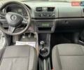 Сірий Шкода Фабія, об'ємом двигуна 1.2 л та пробігом 340 тис. км за 5390 $, фото 9 на Automoto.ua