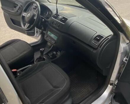 Серый Шкода Фабия, объемом двигателя 1.6 л и пробегом 240 тыс. км за 6150 $, фото 6 на Automoto.ua