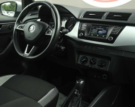 Шкода Фабия 2015 в Бердичеве на Automoto.ua Серый Шкода Фабия, объемом двигателя 1.4 л и пробегом 237 тыс. км за 8500 $, фото 18 на Automoto.ua