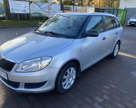 Серый Шкода Фабия, объемом двигателя 1.6 л и пробегом 203 тыс. км за 5500 $, фото 2 на Automoto.ua