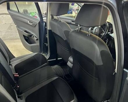 Серый Шкода Фабия, объемом двигателя 1.42 л и пробегом 275 тыс. км за 7600 $, фото 23 на Automoto.ua