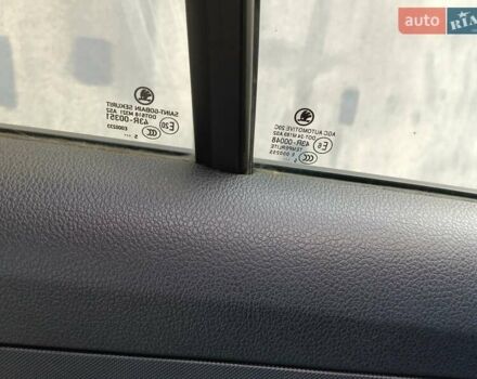 Серый Шкода Фабия, объемом двигателя 1.42 л и пробегом 218 тыс. км за 8500 $, фото 43 на Automoto.ua