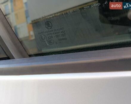 Серый Шкода Фабия, объемом двигателя 1.42 л и пробегом 218 тыс. км за 8500 $, фото 38 на Automoto.ua