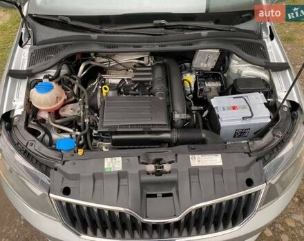 Сірий Шкода Фабія, об'ємом двигуна 1.2 л та пробігом 148 тис. км за 7800 $, фото 10 на Automoto.ua