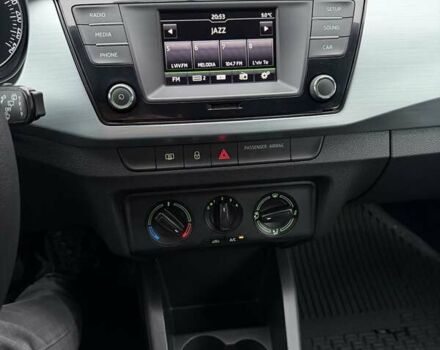 Сірий Шкода Фабія, об'ємом двигуна 1.2 л та пробігом 148 тис. км за 7800 $, фото 8 на Automoto.ua