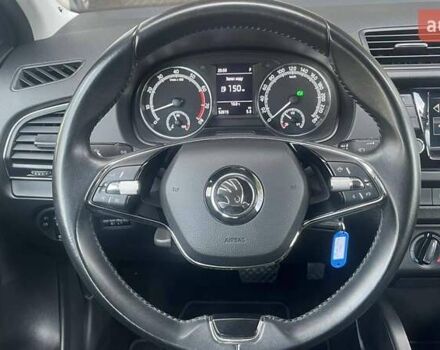 Сірий Шкода Фабія, об'ємом двигуна 1.6 л та пробігом 52 тис. км за 14854 $, фото 12 на Automoto.ua