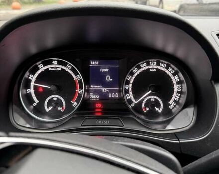 Серый Шкода Фабия, объемом двигателя 1 л и пробегом 71 тыс. км за 11400 $, фото 12 на Automoto.ua