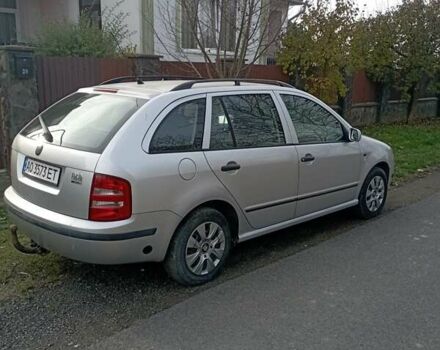 Серый Шкода Фабия, объемом двигателя 1.39 л и пробегом 228 тыс. км за 3000 $, фото 1 на Automoto.ua