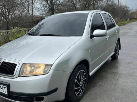 Сірий Шкода Фабія, об'ємом двигуна 1.4 л та пробігом 315 тис. км за 3700 $, фото 1 на Automoto.ua