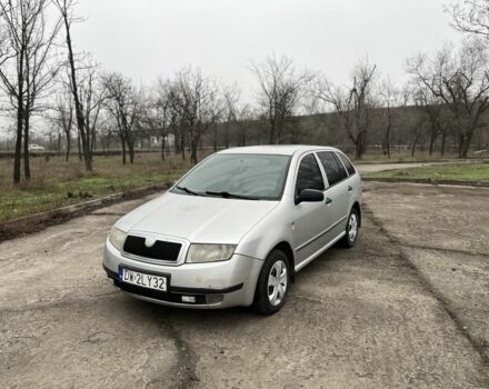 Сірий Шкода Фабія, об'ємом двигуна 1.4 л та пробігом 350 тис. км за 1500 $, фото 1 на Automoto.ua