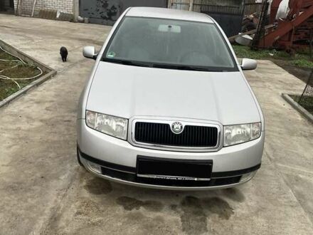 Серый Шкода Фабия, объемом двигателя 1.39 л и пробегом 88 тыс. км за 4500 $, фото 1 на Automoto.ua