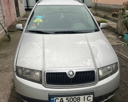 Серый Шкода Фабия, объемом двигателя 1.9 л и пробегом 250 тыс. км за 3100 $, фото 1 на Automoto.ua