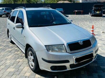 Шкода Фабия 2001 в Херсоне на Automoto.ua Серый Шкода Фабия, объемом двигателя 1.4 л и пробегом 308 тыс. км за 2750 $, фото 1 на Automoto.ua