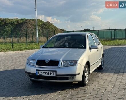 Серый Шкода Фабия, объемом двигателя 1.39 л и пробегом 207 тыс. км за 4100 $, фото 1 на Automoto.ua