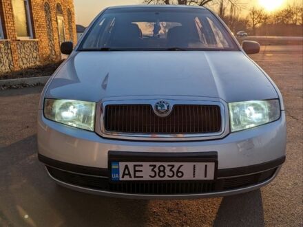 Шкода Фабія 2002 у Новомосковске на Automoto.ua Сірий Шкода Фабія, об'ємом двигуна 1.4 л та пробігом 198 тис. км за 3600 $, фото 1 на Automoto.ua