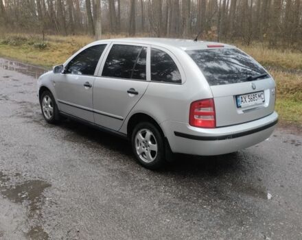 Серый Шкода Фабия, объемом двигателя 1.4 л и пробегом 219 тыс. км за 3350 $, фото 1 на Automoto.ua