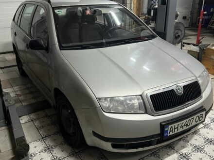 Серый Шкода Фабия, объемом двигателя 0 л и пробегом 210 тыс. км за 2600 $, фото 1 на Automoto.ua