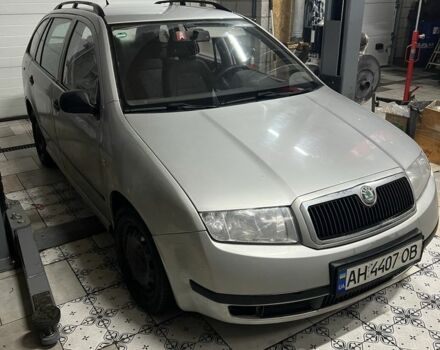 Серый Шкода Фабия, объемом двигателя 0 л и пробегом 210 тыс. км за 2600 $, фото 1 на Automoto.ua