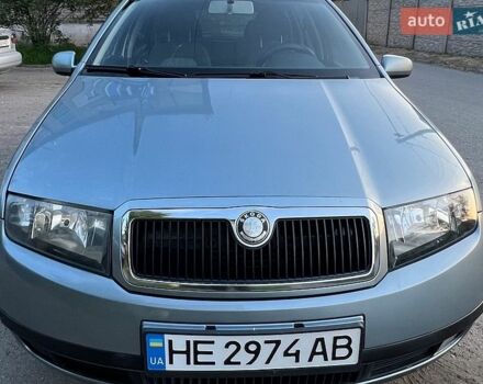 Серый Шкода Фабия, объемом двигателя 1.4 л и пробегом 330 тыс. км за 3700 $, фото 1 на Automoto.ua