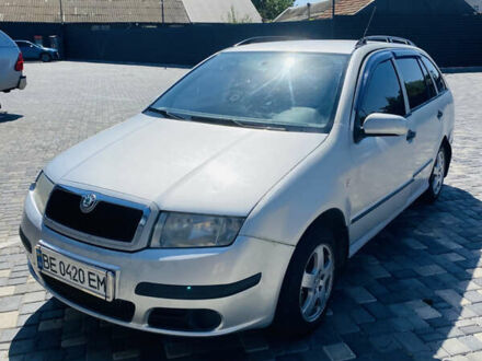Шкода Фабія 2002 у Миколаєві на Automoto.ua Сірий Шкода Фабія, об'ємом двигуна 1.4 л та пробігом 305 тис. км за 2850 $, фото 1 на Automoto.ua