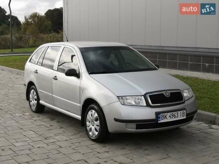 Шкода Фабія 2002 у Здолбунове на Automoto.ua Сірий Шкода Фабія, об'ємом двигуна 1.4 л та пробігом 248 тис. км за 3400 $, фото 1 на Automoto.ua