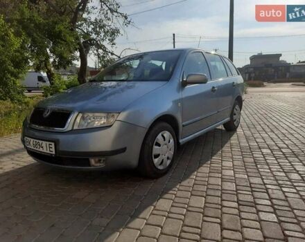 Сірий Шкода Фабія, об'ємом двигуна 1.39 л та пробігом 141 тис. км за 4999 $, фото 1 на Automoto.ua